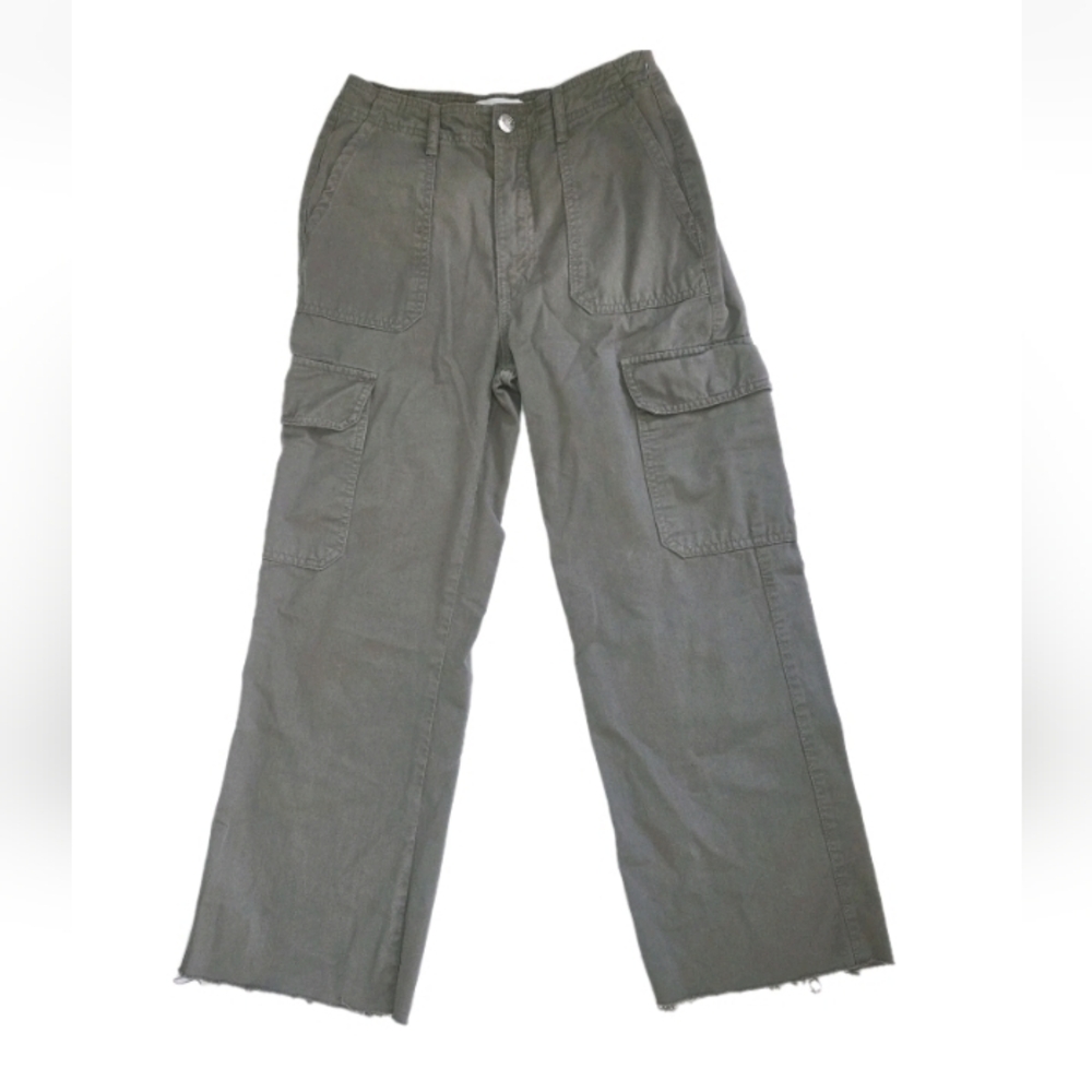 Zara Womens Cargo Pants Size 2 Olive Green Raw Hem Wide Leg Streetwear Cropped